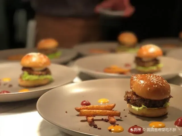鹽之華法國餐廳