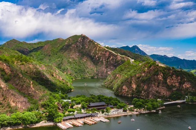 Huanghuacheng section of the Great Wall of China