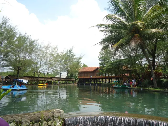 umbul latar photo
