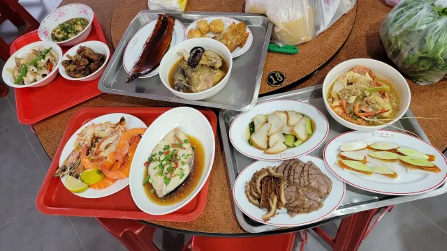 清心飲食店