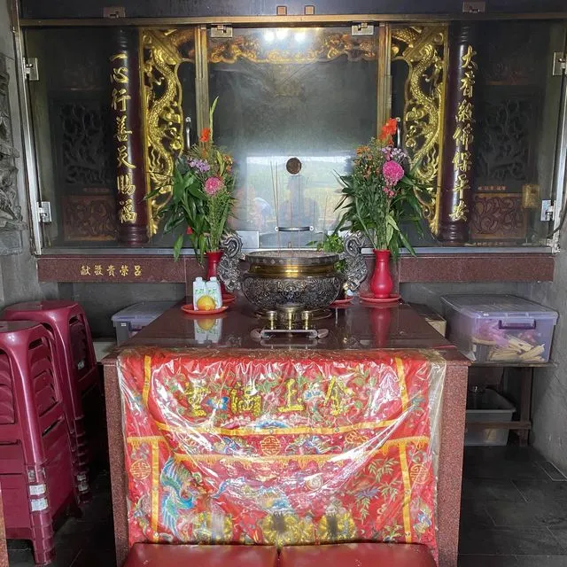 台灣尾牙土地公.jpg