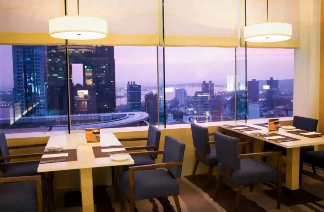 高雄聖誕節餐廳 #5｜Cozzi THE Roof