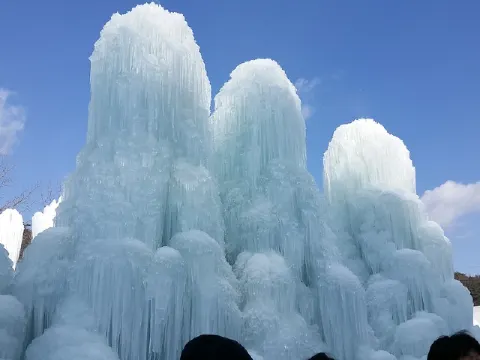 청양 알프스마을 얼음분수축제