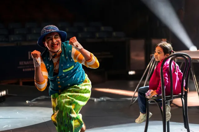 AIA嘉年華2025雜技演出