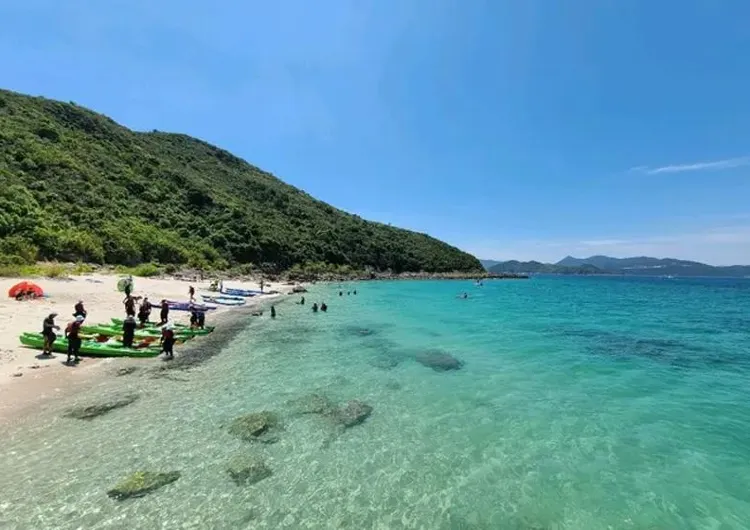 【サイゴン（西貢）日帰り旅行2025】サイゴン：透き通った海と美しい砂浜の代名詞！サイゴンの観光スポット、交通、グルメ、島巡りのおすすめ