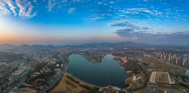 Tangshan Hot Spring