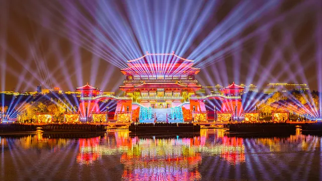 Dream Back to the Great Tang Dynasty lit up at night