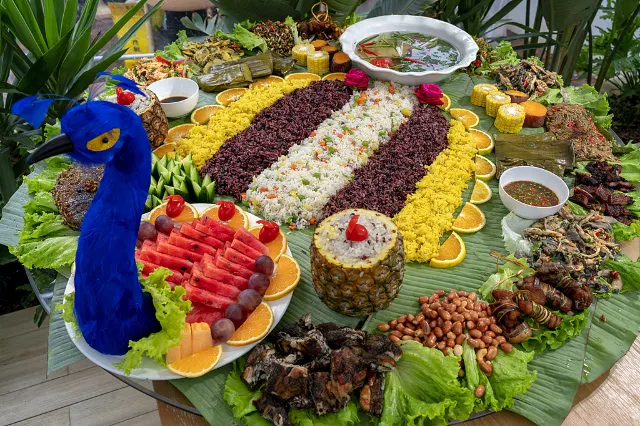 xishuangbanna china dai minority local food