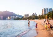 【香港沙灘2024】10個水清沙幼，隱世的少人沙灘推介