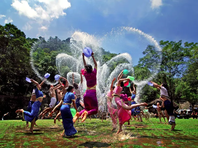 xishuangbanna china water splashing festival