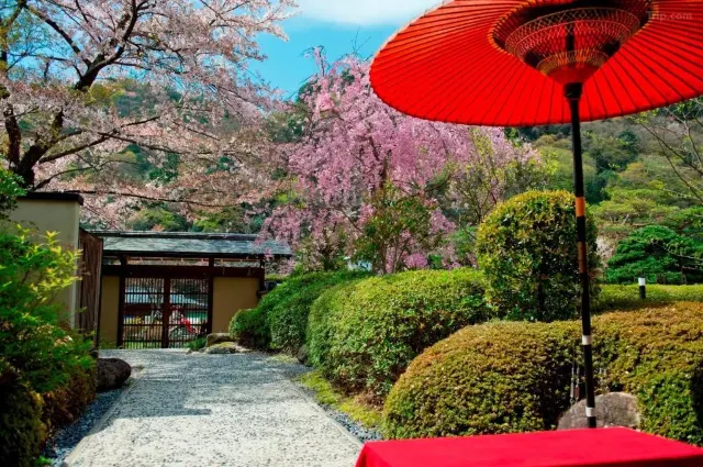 京都・嵐山　ご清遊の宿　らんざん