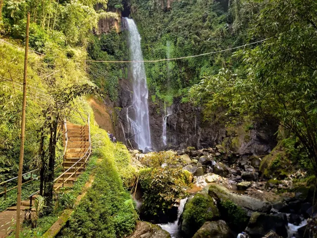 curug silawe view