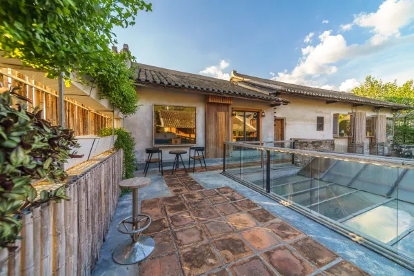 茵廣場亞朵酒店