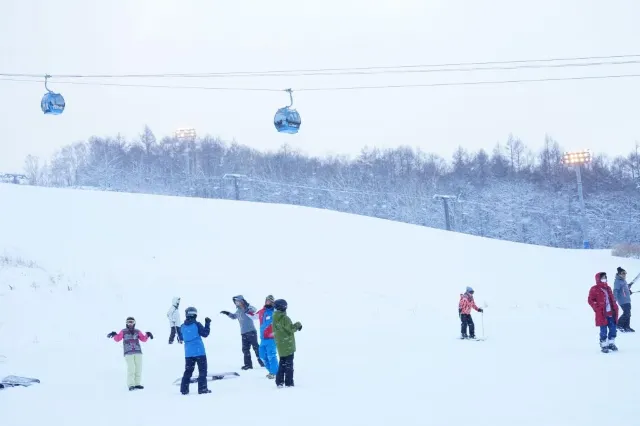 手稻滑雪場
