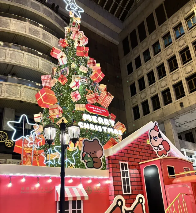 台北車站聖誕樹