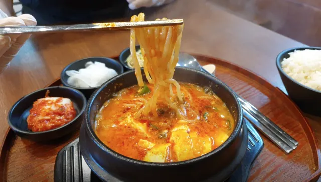 동해 맛집 초당쫄면순두부