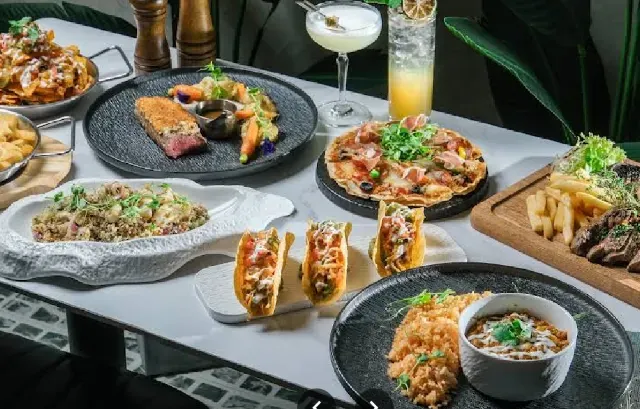 Reflect Rooftop Bar and Restaurant