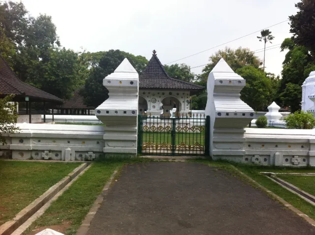 keraton kanoman photo