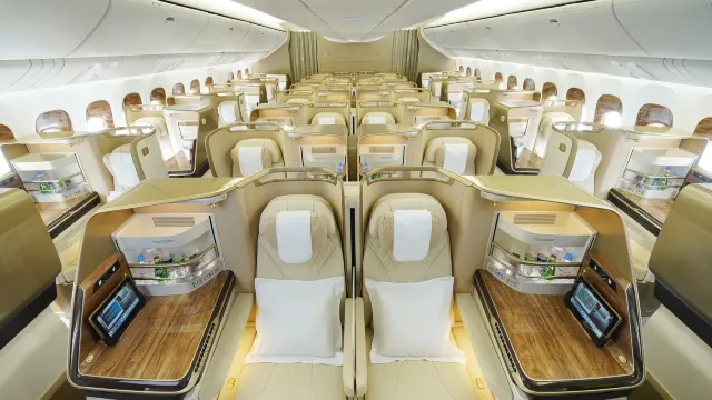 Бизнес-класс в Emirates