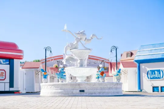 草紗鎮：寶可夢與訓練家交會的中心城鎮