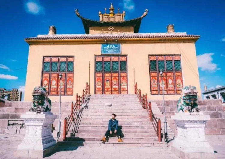 몽골 울란바토르 여행을 위한 기본정보, 여행지, 호텔