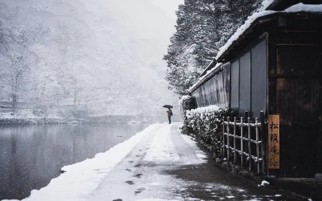 嵐山雪景data-owidth=