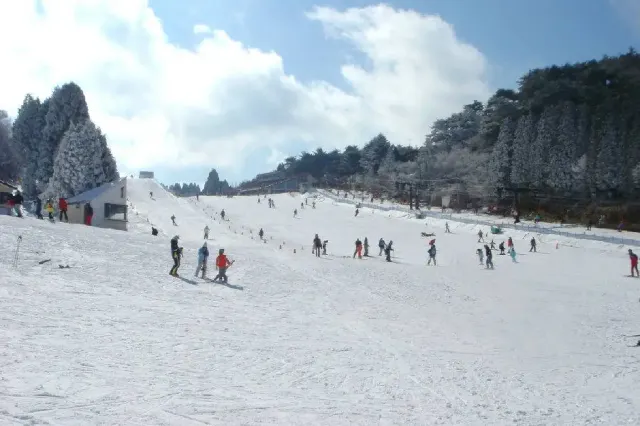 六甲山滑雪場