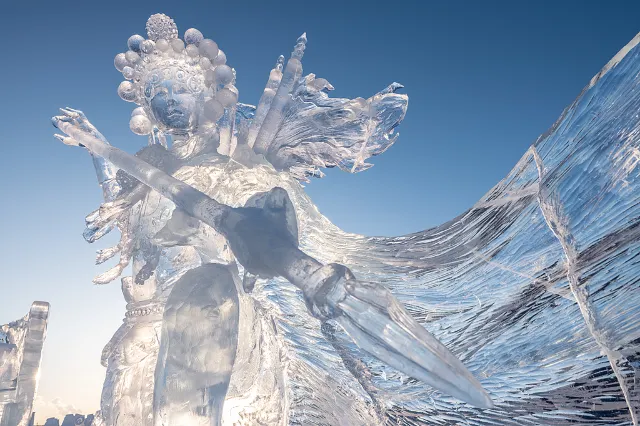 harbin ice and snow world ice sculpture