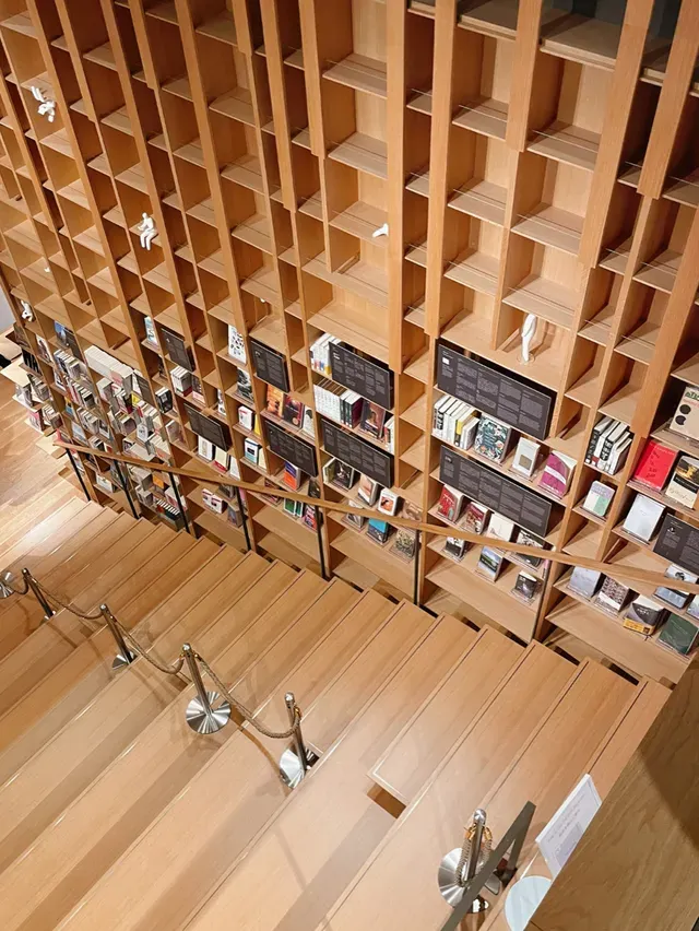 村上春樹圖書館