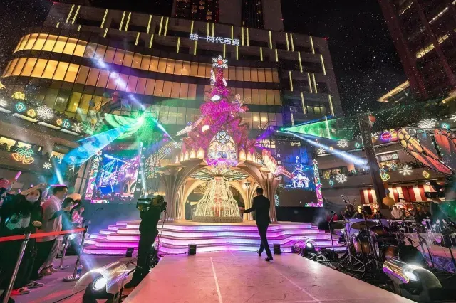 時代百貨「愛.Sharing」