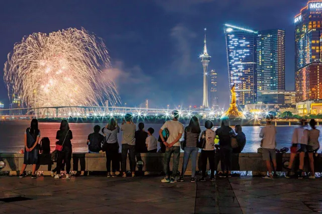 澳門國際煙花比賽匯演2025 澳門科學館海堤