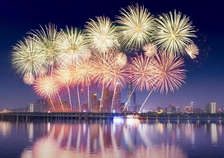 서울 세계 불꽃축제 2025 기본정보, 명당 자리, 준비물, 호텔 총정리