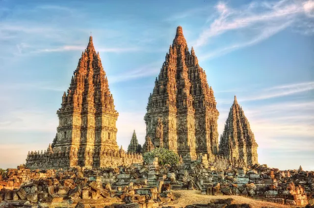 храм Прамбанан