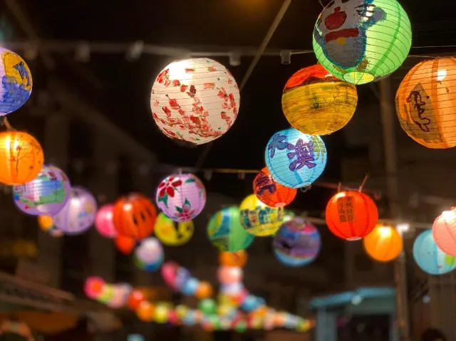 The Day Following the Chinese Mid-Autumn Festival