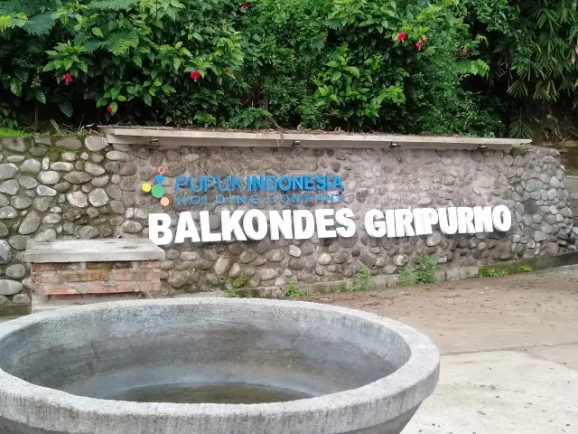 balkondes giripurno