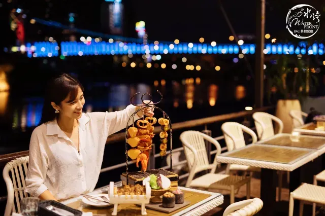 碧潭夜景カフェ