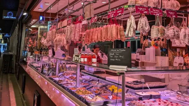 Рынок Поля Бокюза