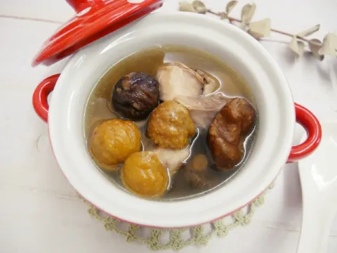 栗子雞湯