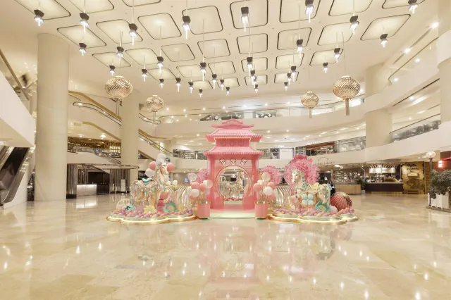 太古廣場「駿馬星馳・錦簇而至」