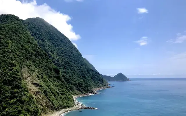宜蘭蘇澳港 + 南方澳漁港 + 粉鳥林 + 金車噶瑪蘭威士忌酒廠