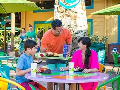Eating & Dining in Aquatica Orlando