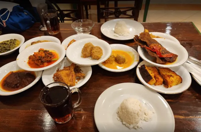 자카르타 맛집 른당