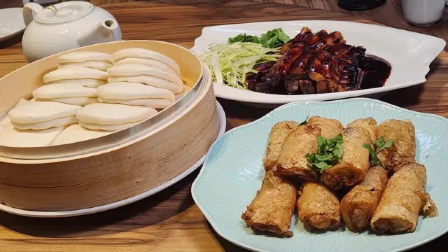 曉鹿鳴樓
