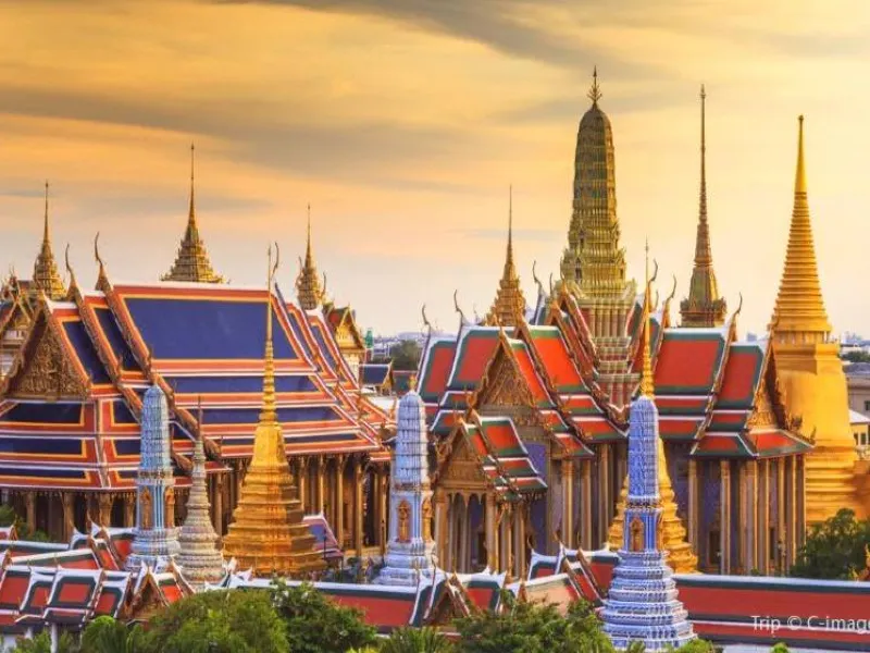6 เรื่องน่ารู้ก่อนเที่ยววัดพระแก้วกรุงเทพฯ 2569 - Trip.com