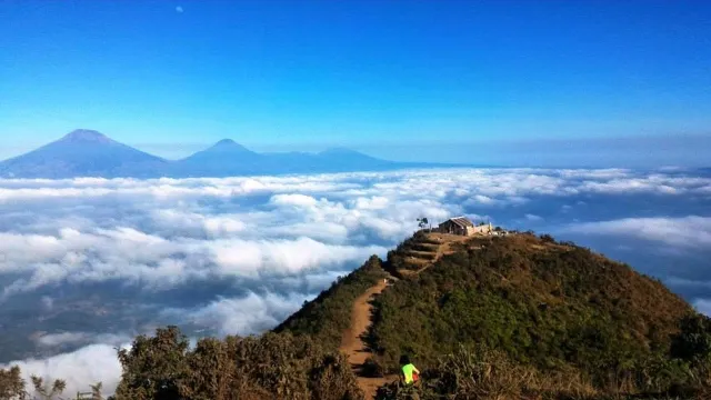 gunung andong view