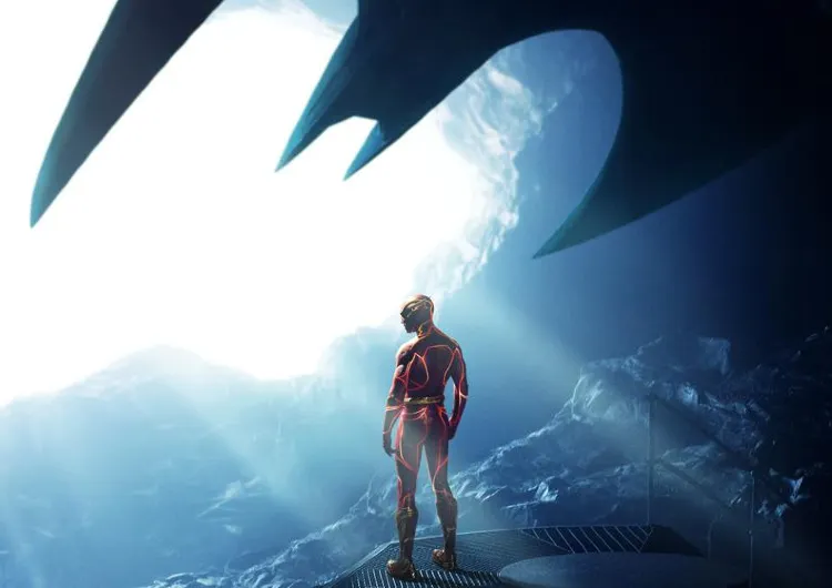 DC迷5大打卡必遊閃電俠主題展，全球首展1:1閃電俠雕像