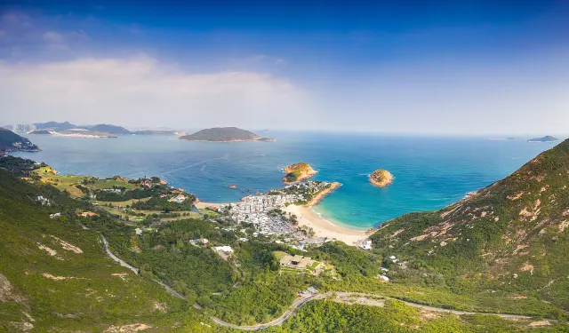 Hong Kong stunning veiw from Dragon Back hike