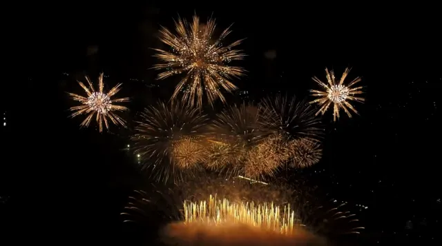 1mj5y12000iogm2m7FDFC.png
