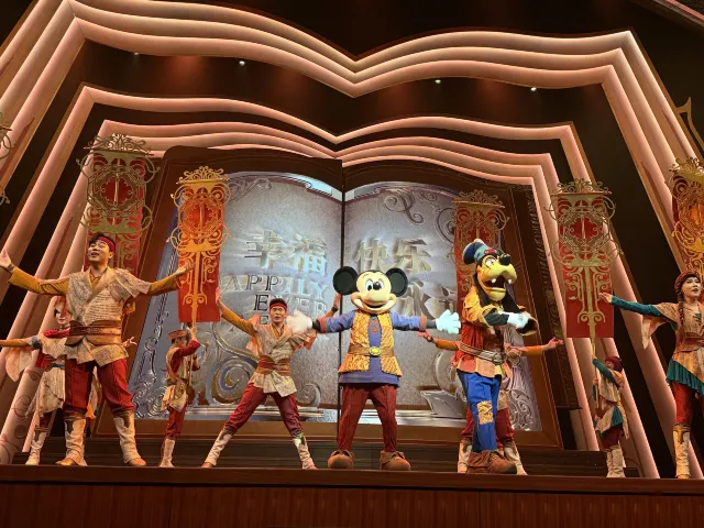 «Сказочные приключения Микки» (Mickey's Storybook Adventure) шанхайский диснейленд