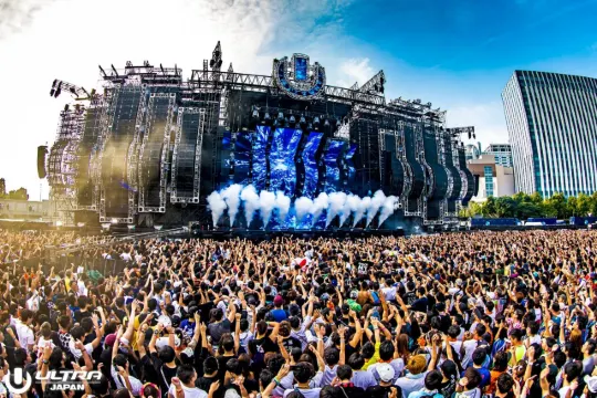 ULTRA JAPAN 現場